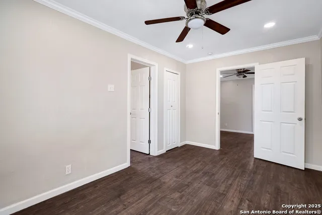 507 Hayden Devine, TX 78016