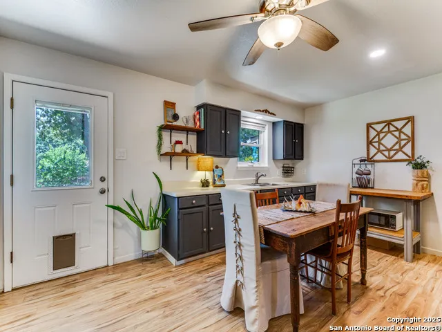 710 Fifth Comfort, TX 78013
