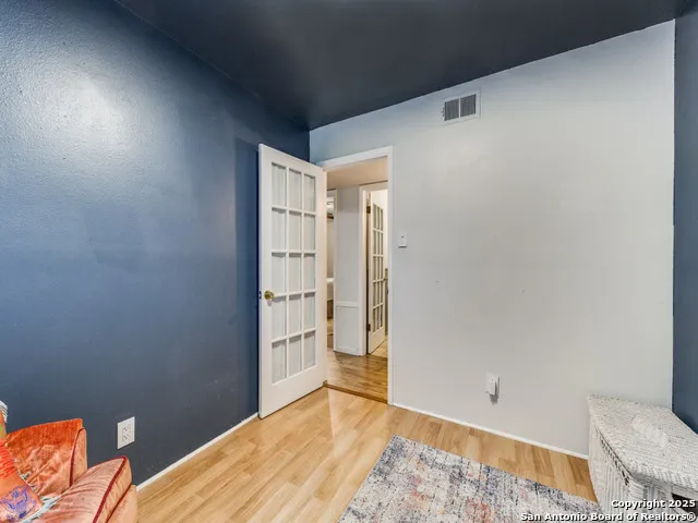 710 Fifth Comfort, TX 78013