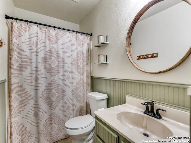 710 Fifth Comfort, TX 78013