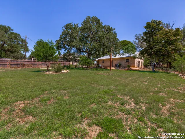 710 Fifth Comfort, TX 78013