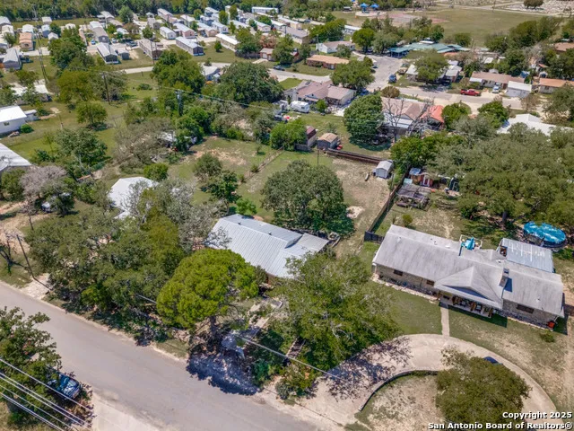 710 Fifth Comfort, TX 78013