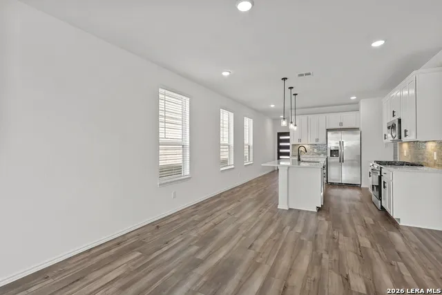 1018 West 1604 North Unit 303 San Antonio, TX 78251