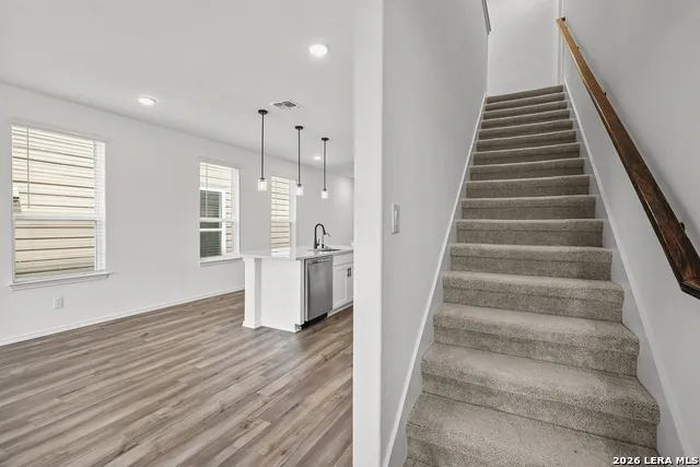 1018 West 1604 North Unit 303 San Antonio, TX 78251
