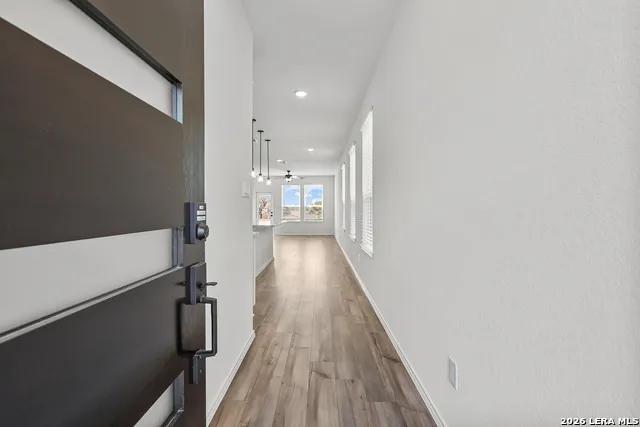 1018 West 1604 North Unit 303 San Antonio, TX 78251