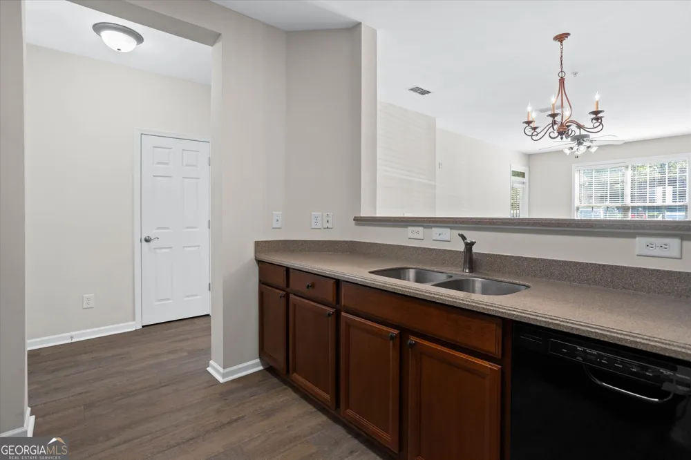 4805 W Village WAY SE Smyrna, GA 30080