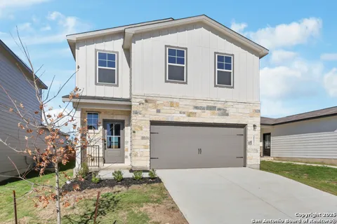 2523 Dry Moss Way