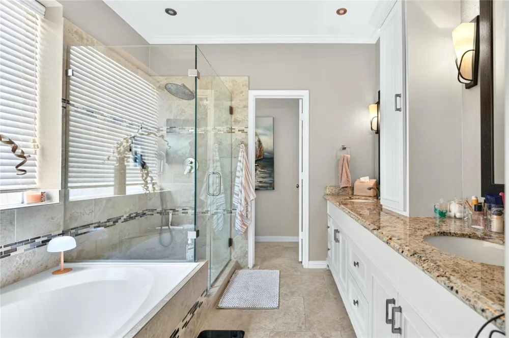 7023 Kemper Dr Pasadena, TX 77505