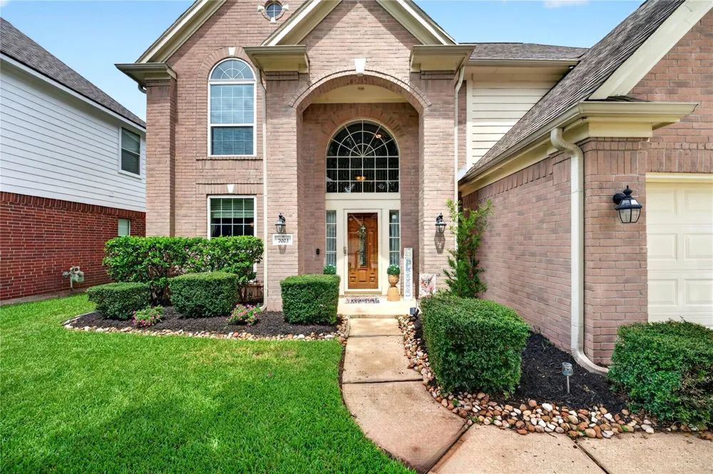 7023 Kemper Dr Pasadena, TX 77505