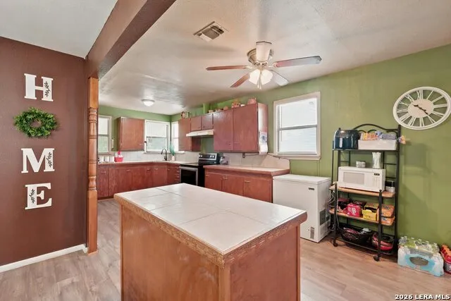 710 Storey Cotulla, TX 78014