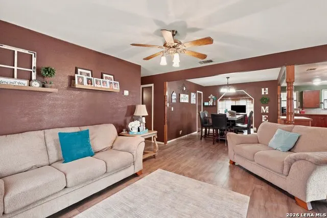 710 Storey Cotulla, TX 78014