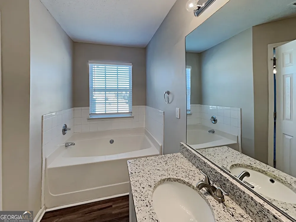 1166 Brookstone RD Atlanta, GA 30349