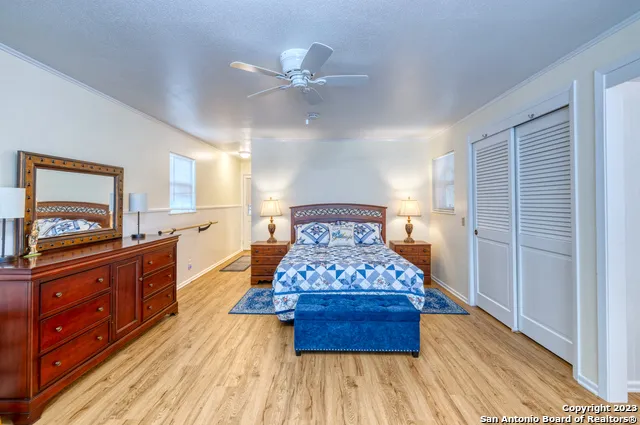 1482 Flat Rock Circle Leakey, TX 78873