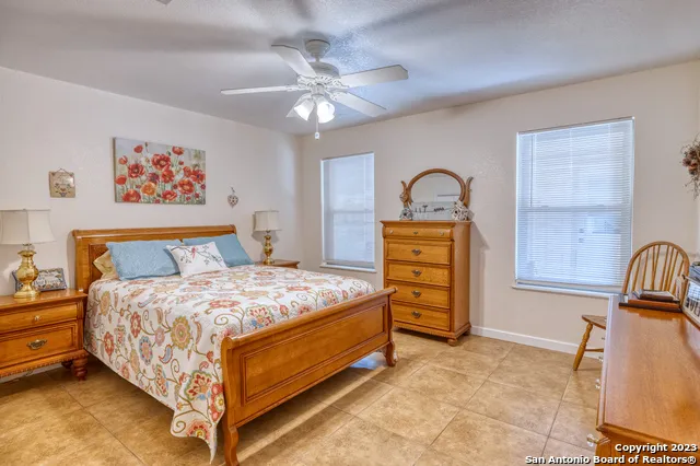 1482 Flat Rock Circle Leakey, TX 78873