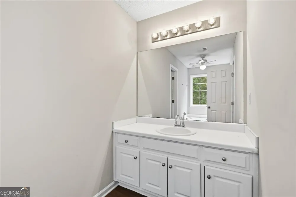 2799 Kristi Beth CT Dacula, GA 30019
