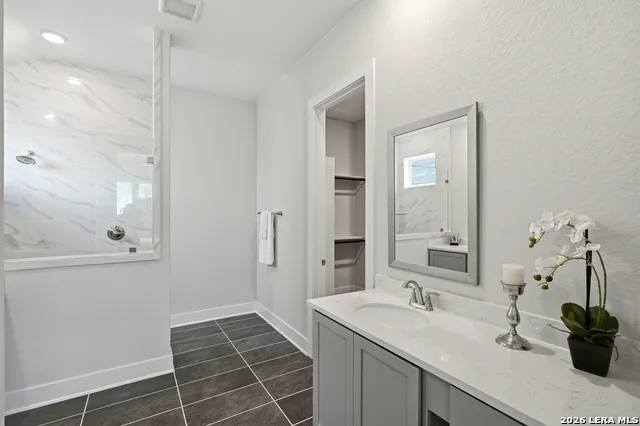 229 Sasparilla Boerne, TX 78006
