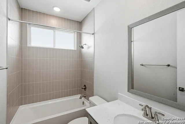 229 Sasparilla Boerne, TX 78006