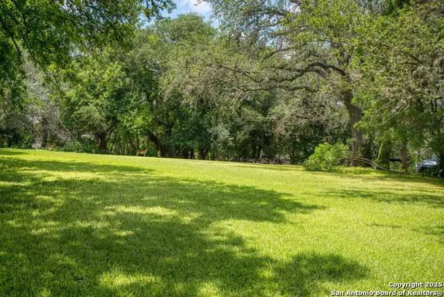 5351 Fredericksburg San Antonio, TX 78229