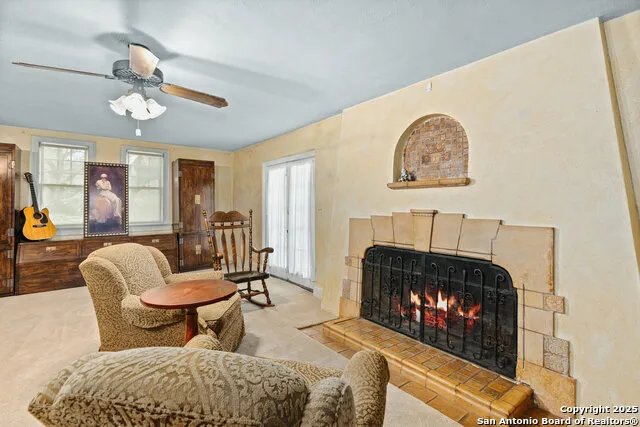 5351 Fredericksburg San Antonio, TX 78229