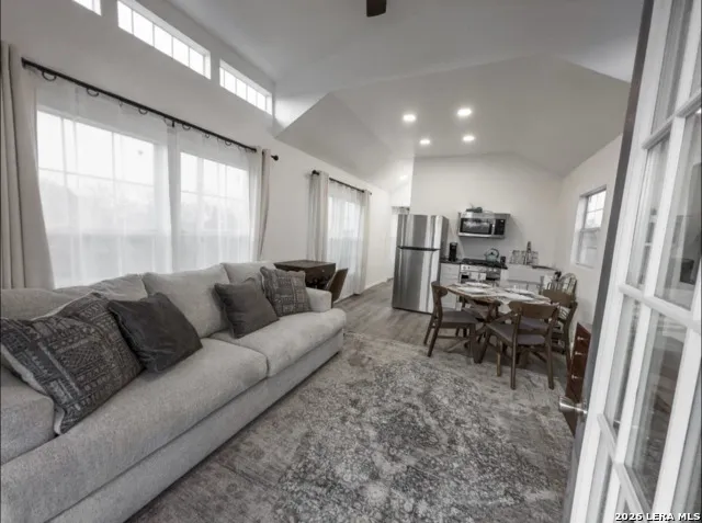 8451 Ranch Road 965 Fredericksburg, TX 78624
