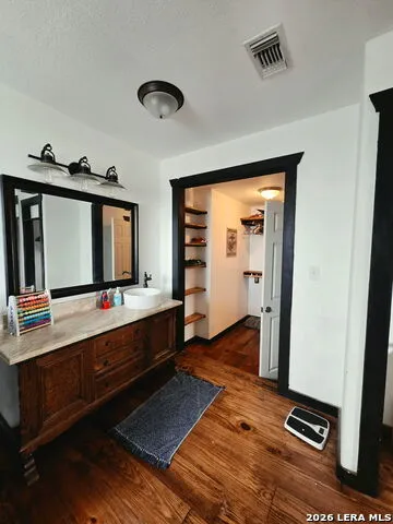 8451 Ranch Road 965 Fredericksburg, TX 78624