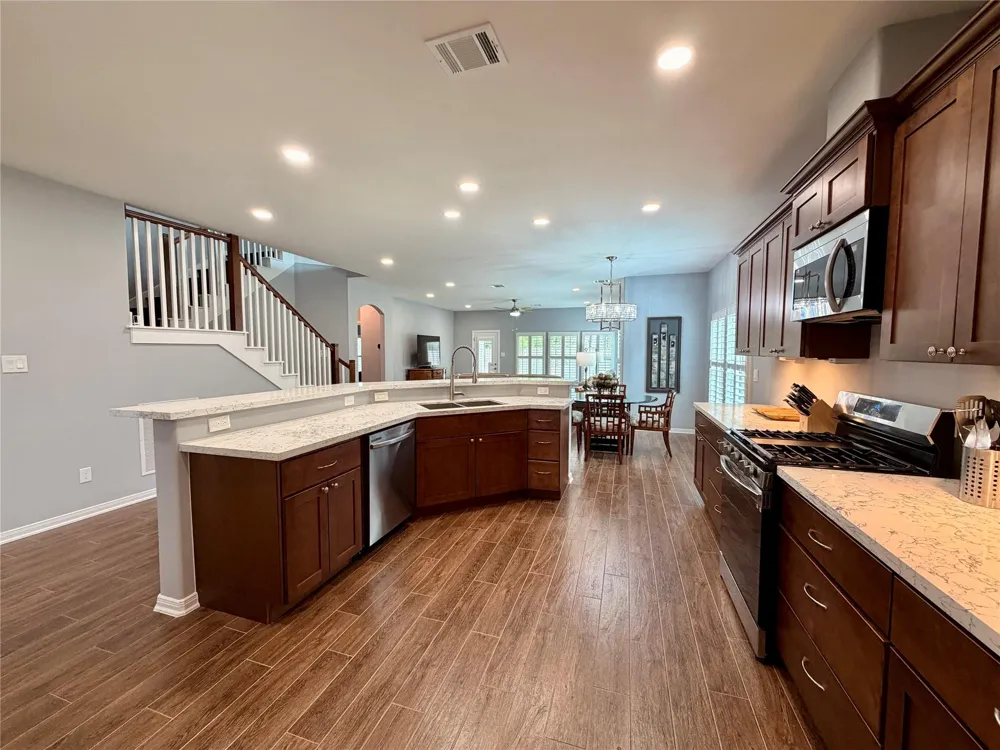 10328 Prairie Dunes Lane Cleveland, TX 77327