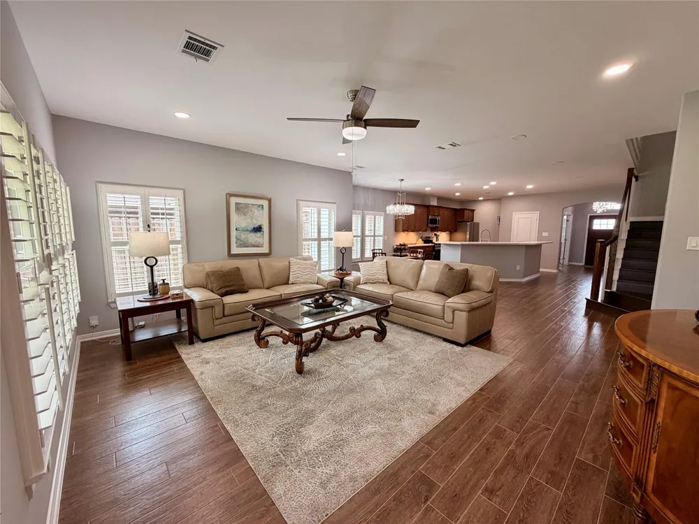 10328 Prairie Dunes Lane Cleveland, TX 77327