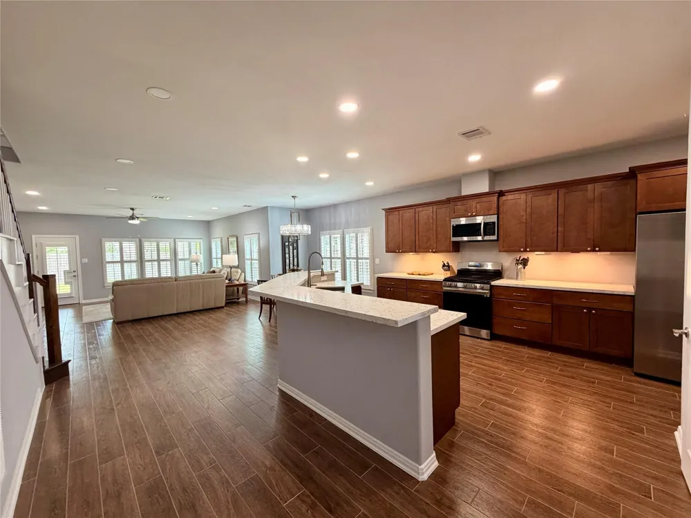 10328 Prairie Dunes Lane Cleveland, TX 77327