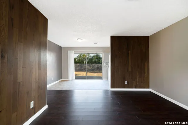 462 HATFIELD ST San Antonio, TX 78227
