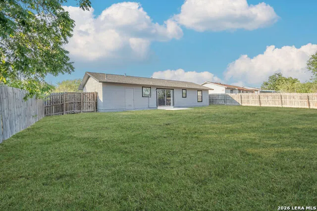 462 HATFIELD ST San Antonio, TX 78227