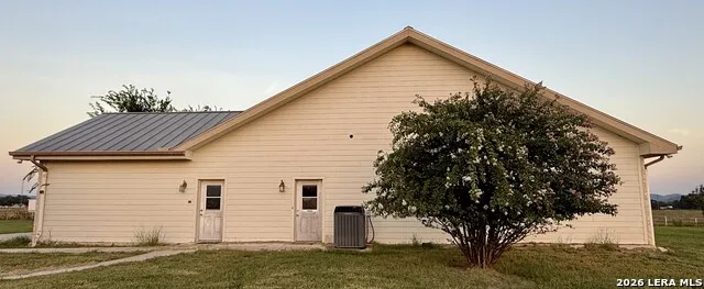 385 Silver Wings Medina, TX 78055