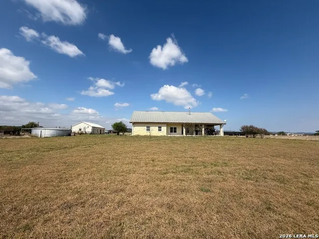 385 Silver Wings Medina, TX 78055