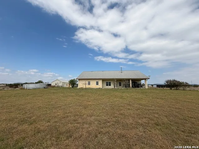 385 Silver Wings Medina, TX 78055