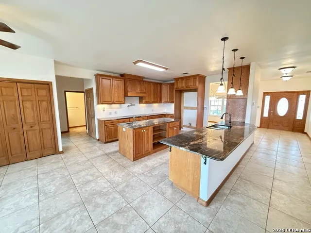 385 Silver Wings Medina, TX 78055