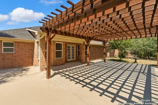 105 Tomahawk Seguin, TX 78155