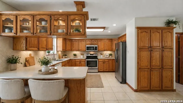 105 Tomahawk Seguin, TX 78155