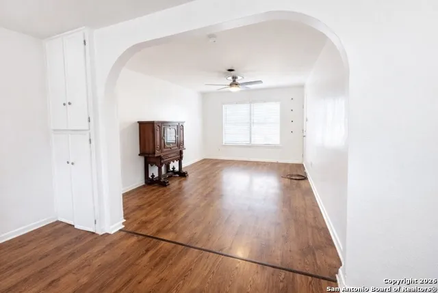 1001 Kathleen Pleasanton, TX 78064