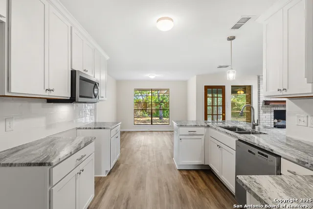 6041 Trone Trail Leon Valley, TX 78238