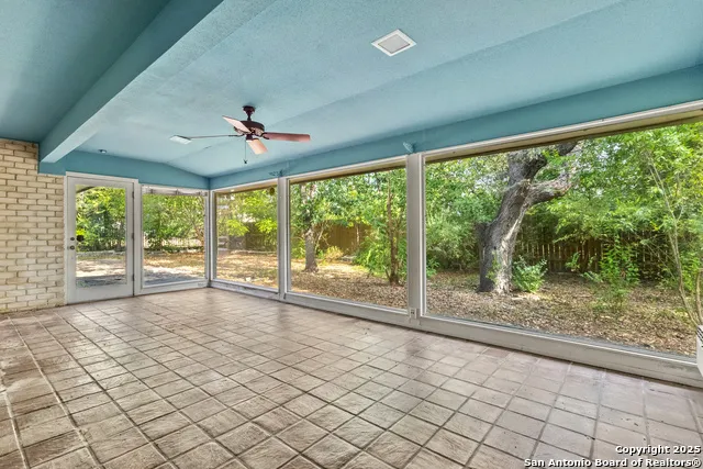 6041 Trone Trail Leon Valley, TX 78238