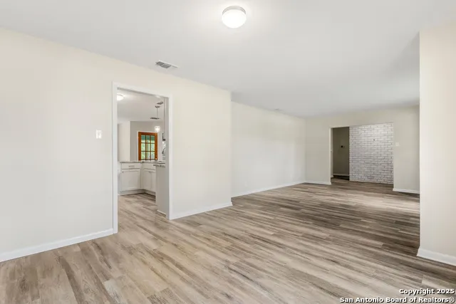 6041 Trone Trail Leon Valley, TX 78238