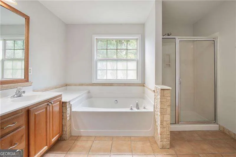 3820 Devenwood WAY Buford, GA 30519