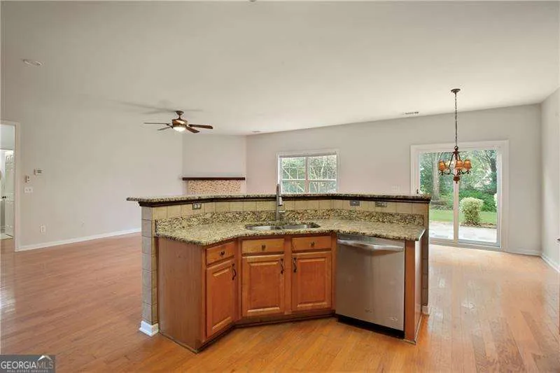 3820 Devenwood WAY Buford, GA 30519