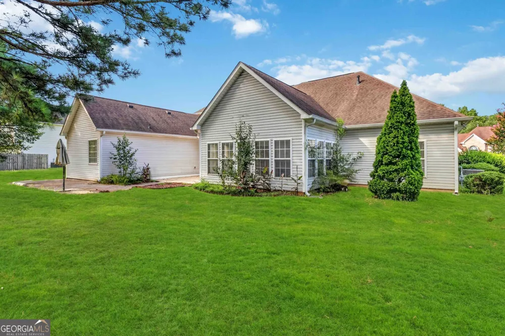1137 E Shoreview RD McDonough, GA 30253