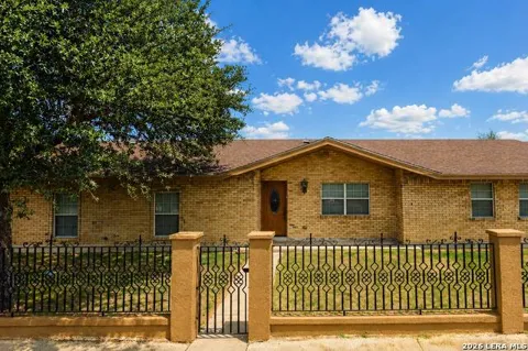 1203 Bibb Ave