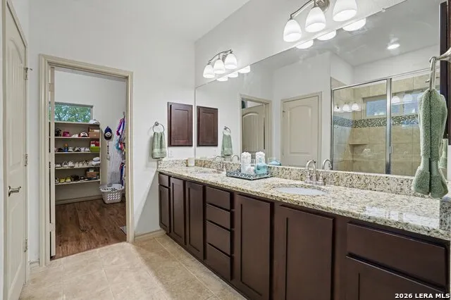 240 Roy Nichols Dr Blanco, TX 78606