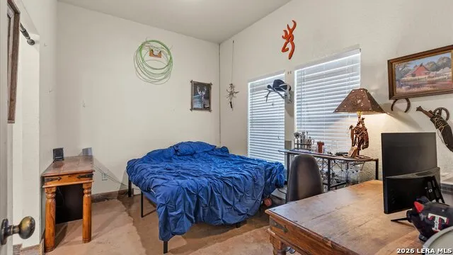 707 CREEK RD Marion, TX 78124