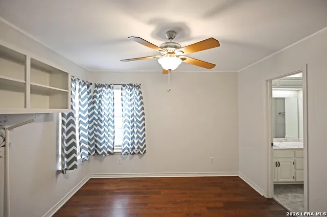 125 RED OAK TRL Marion, TX 78124