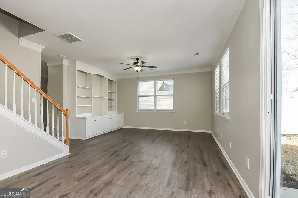 328 Hiawassee DR Woodstock, GA 30188