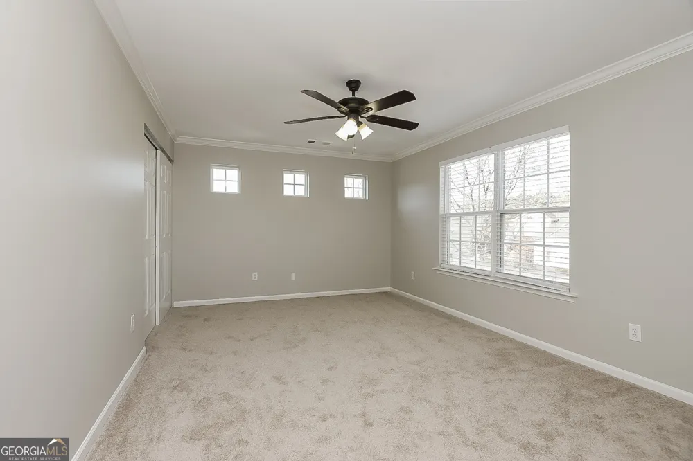328 Hiawassee DR Woodstock, GA 30188
