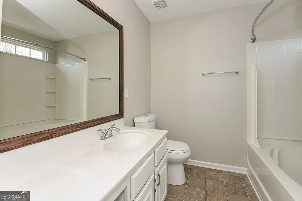 328 Hiawassee DR Woodstock, GA 30188